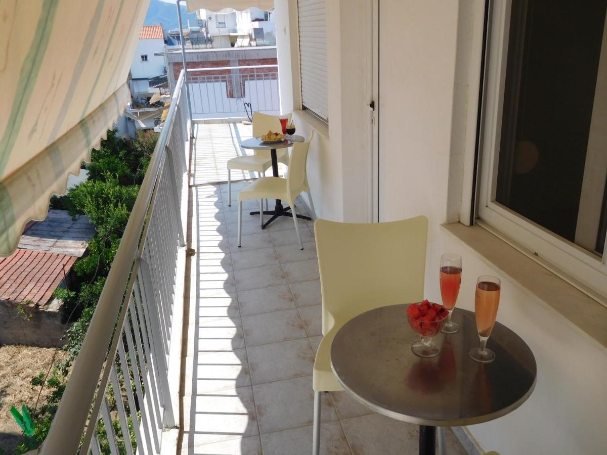 Efstratios Hotel Lutrá Edipszú Kültér fotó