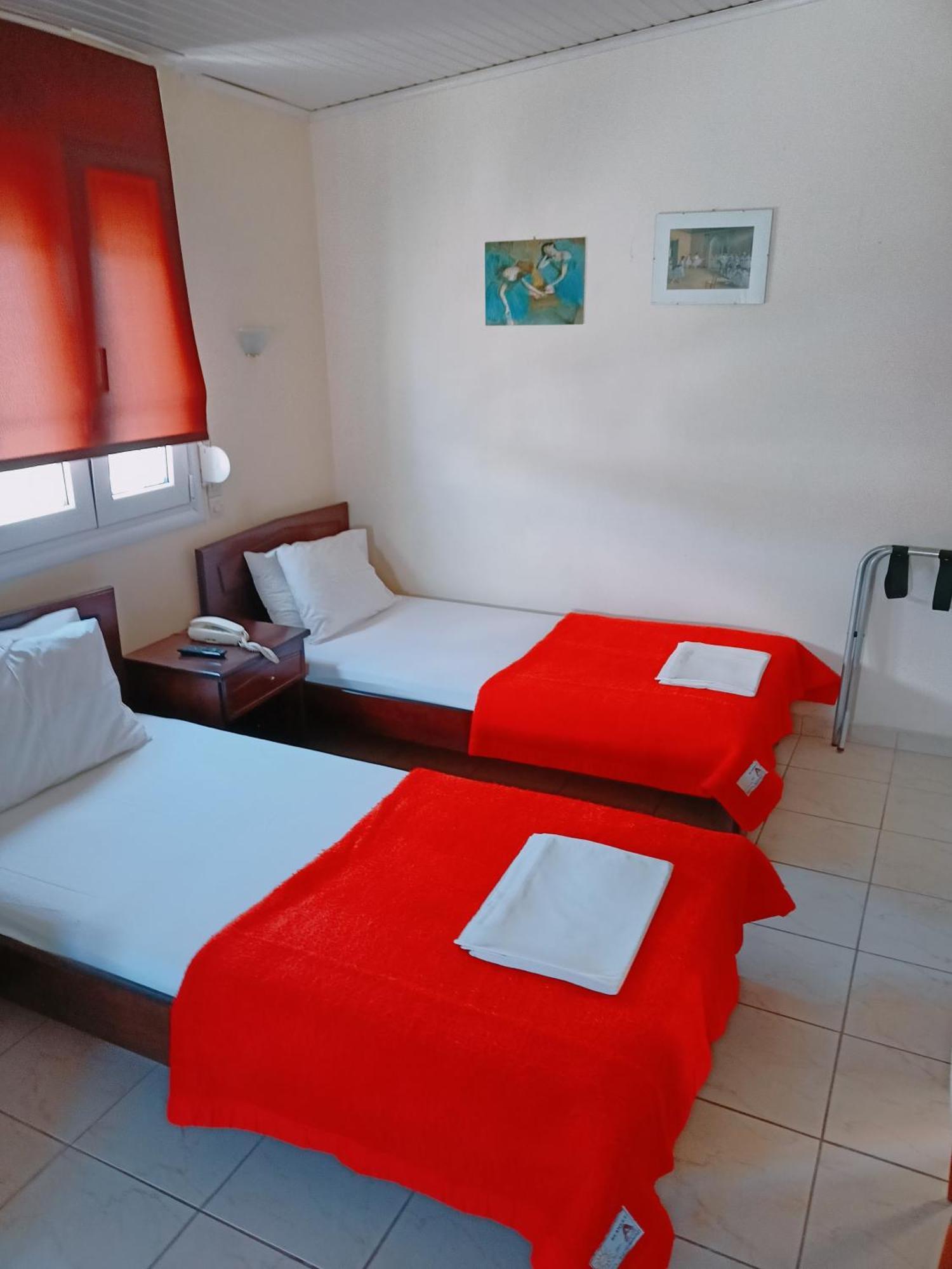 Efstratios Hotel Lutrá Edipszú Szoba fotó