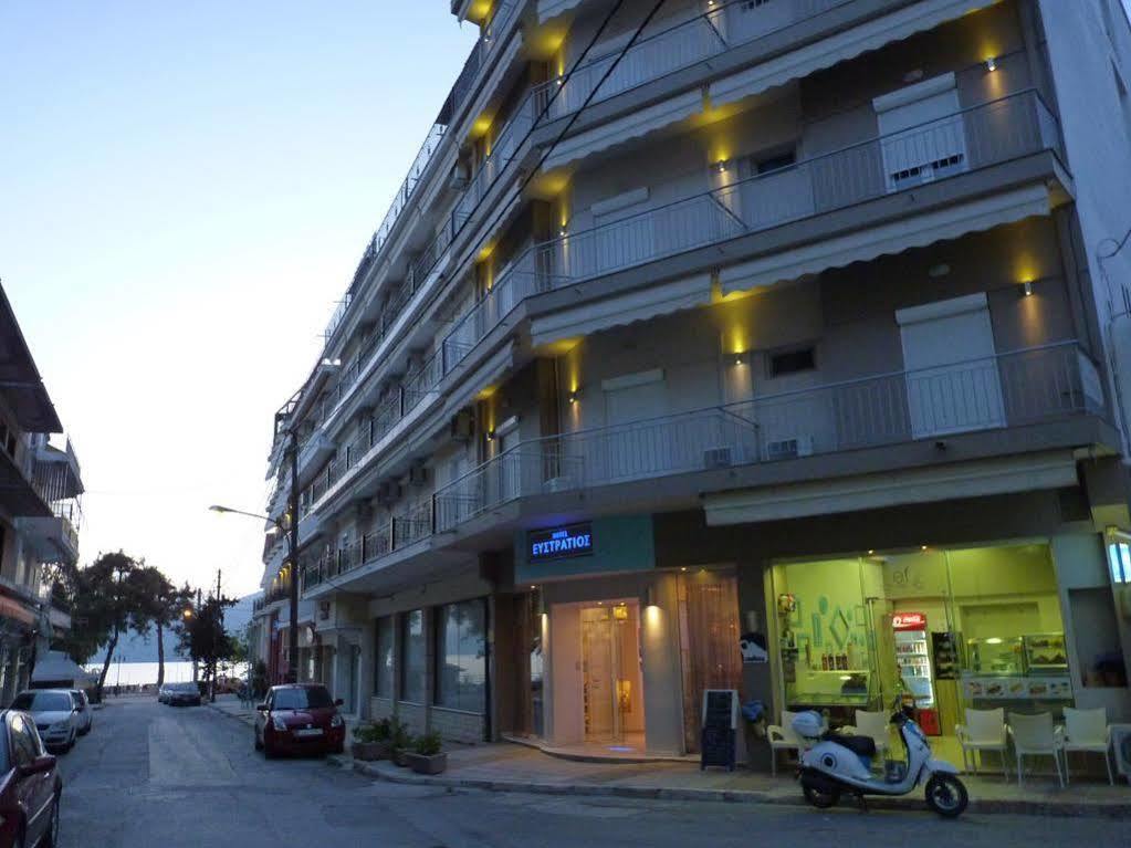 Efstratios Hotel Lutrá Edipszú Kültér fotó